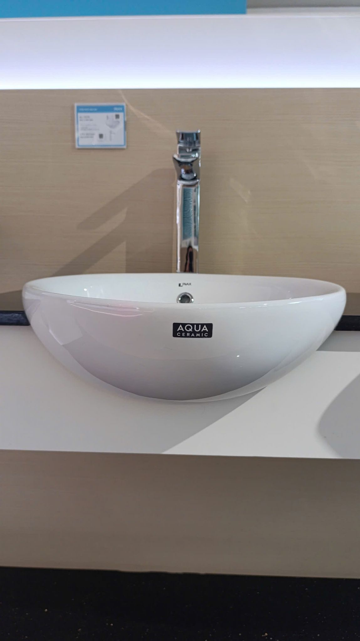 Chậu Rửa Mặt Lavabo Inax AL-333V (AL333V) Bán Âm AquaCeramic