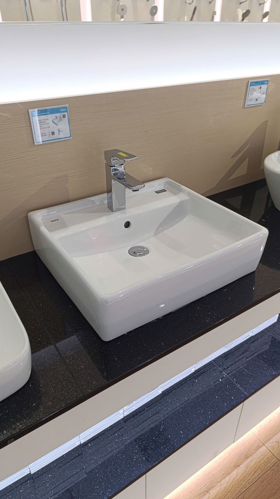 Chậu Rửa Lavabo Inax AL-293V (AL293V) Đặt Bàn AquaCeramic