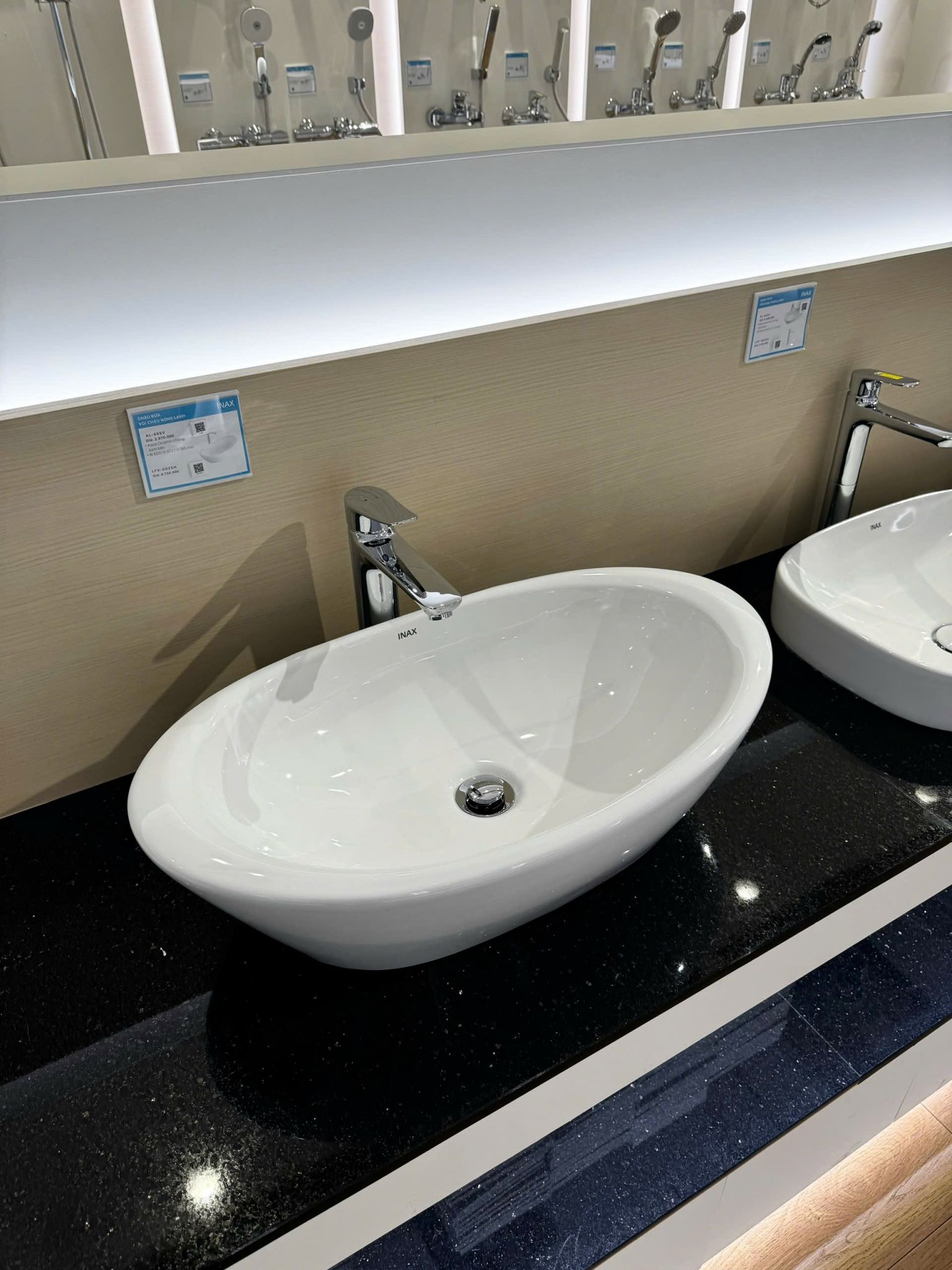 Chậu Rửa Mặt Lavabo Inax AL-465V (AL465V) Đặt Bàn AquaCeramic