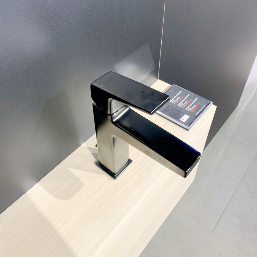 Vòi Lavabo TOTO TLG10301B#MBL Nóng Lạnh Màu Đen Mờ