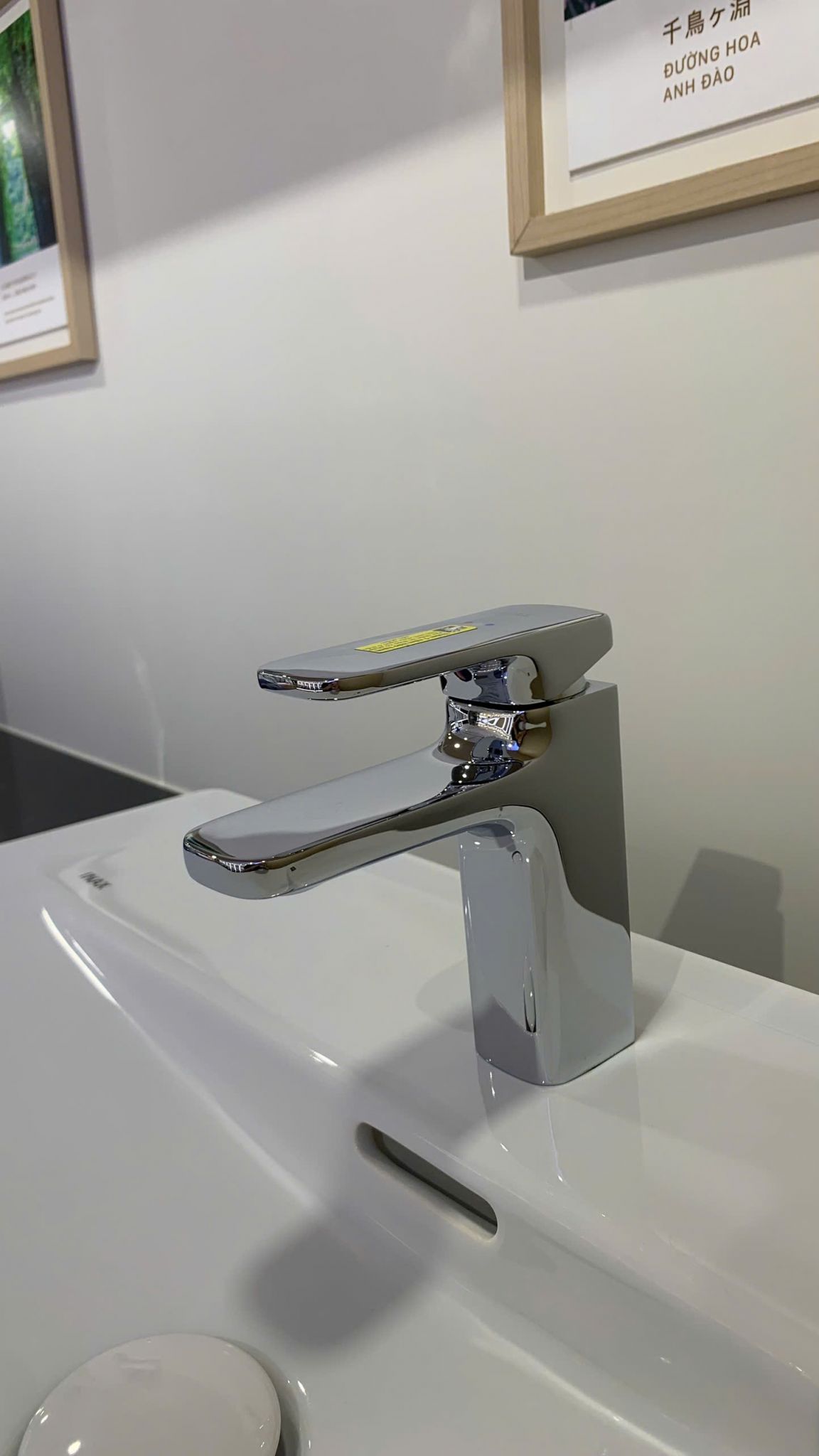 Vòi Chậu Lavabo Inax LFV-632S (LFV632S) Nóng Lạnh