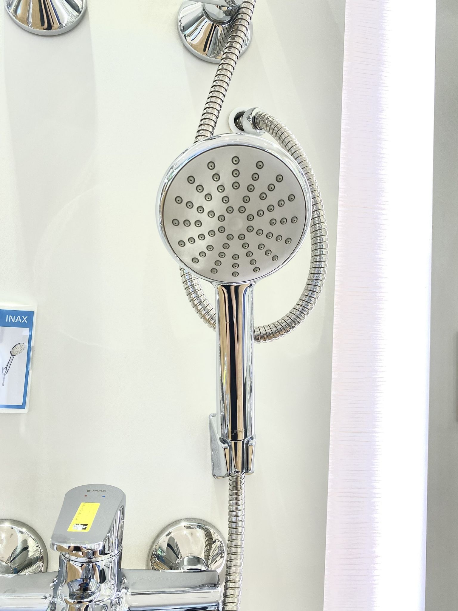 Vòi Sen Tắm Inax BFV-2013S (BFV2013S) Nóng Lạnh Cao Cấp