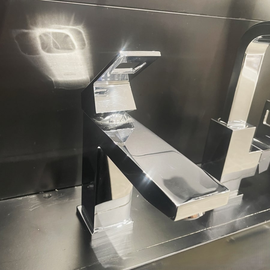 Vòi Lavabo Nóng Lạnh Grohe 23445DC0 Eurocube M