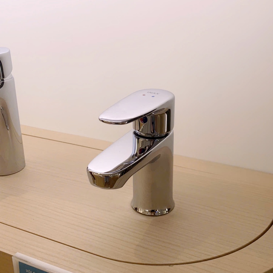 Vòi Lavabo Nóng Lạnh Inax LFV-1112S Thân Thấp