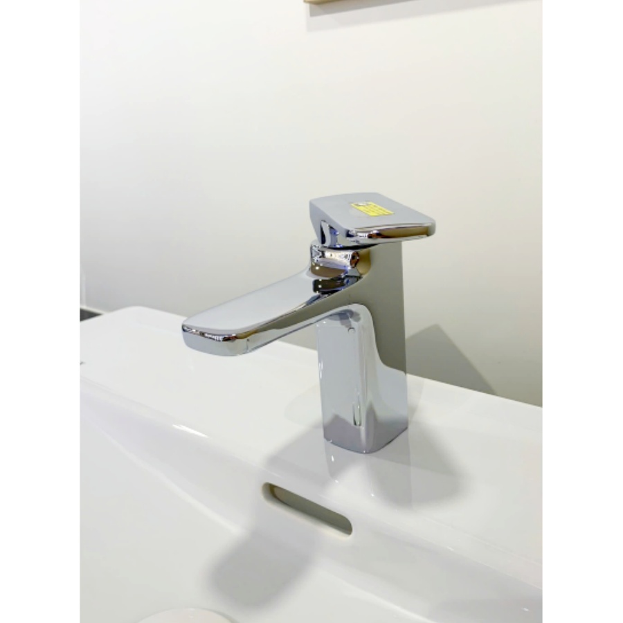 Vòi Lavabo Nóng Lạnh Inax LFV-632S