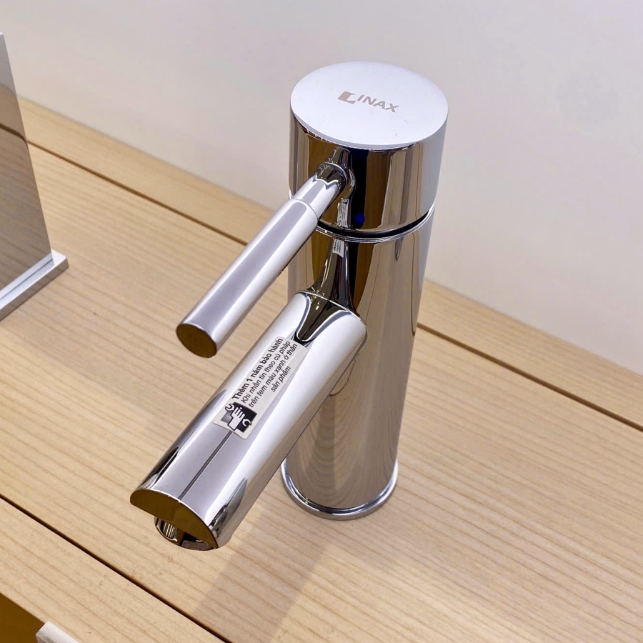 Vòi Lavabo Nóng Lạnh Inax LFV-8000S Thân Thấp